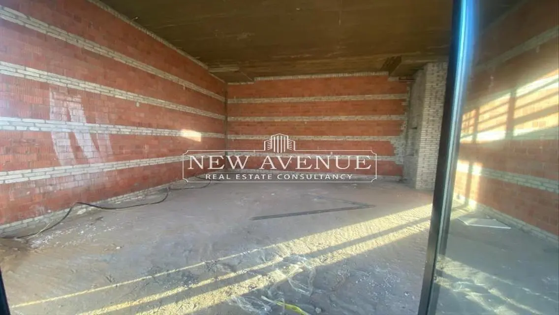 Stunning Property with Spacious Area