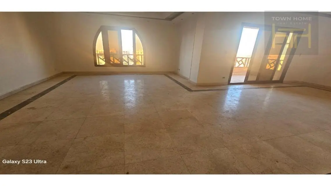 Luxurious Apartment for Rent in the City Center