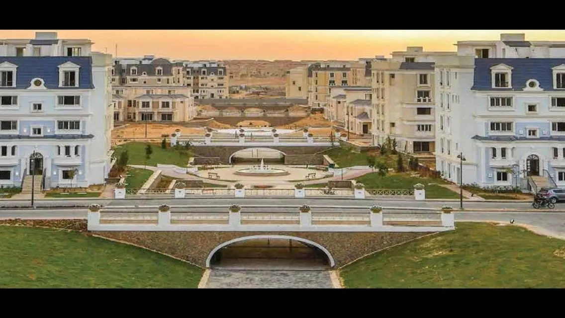 فيلا فاخرة للبيع في ميدان شامة - 4 غرف نوم