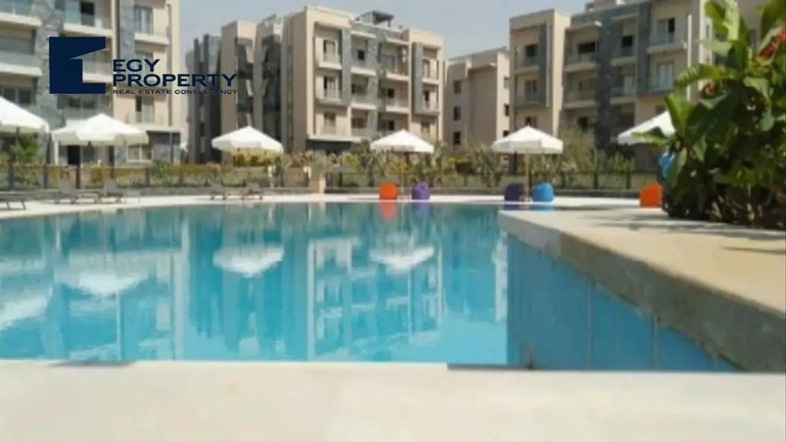 شقة فاخرة في جاليريا مون فالي