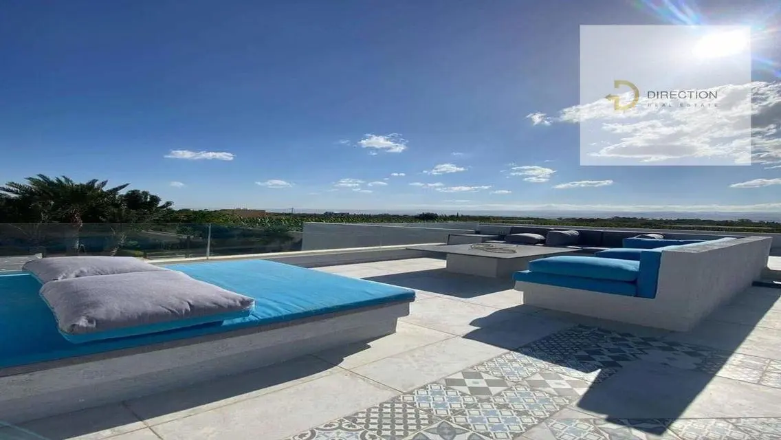 Luxury Villa in Rivers Compound - New Zayed
