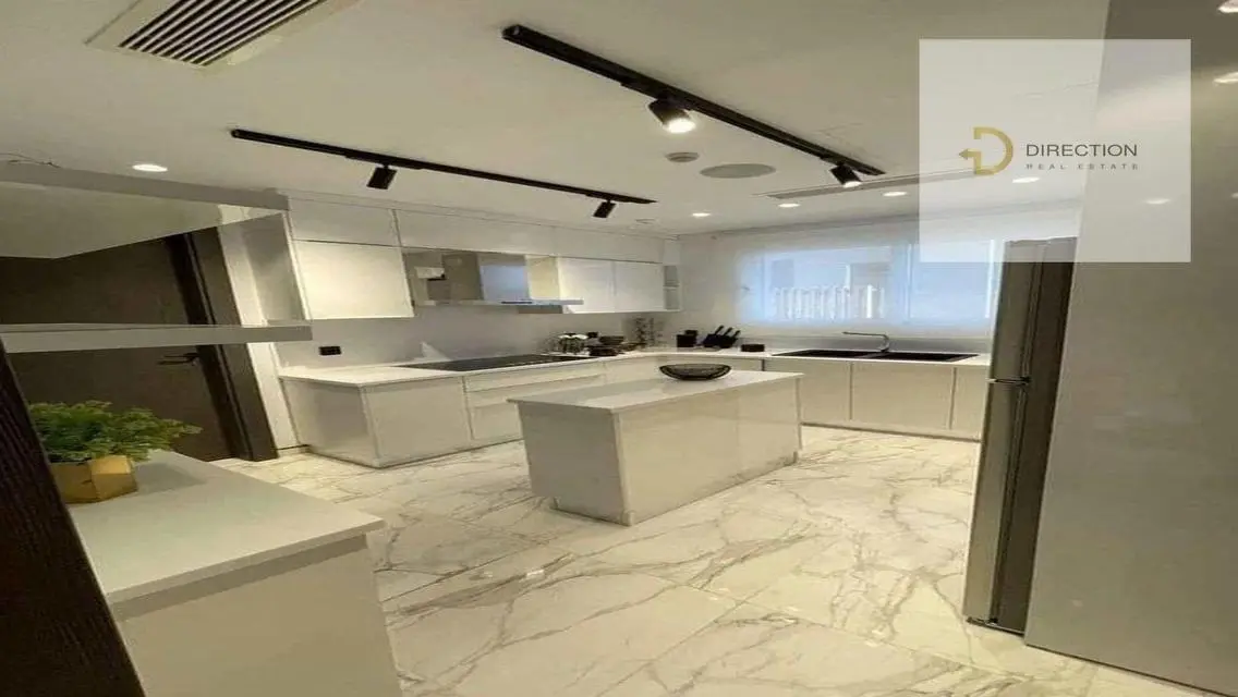Luxury Villa in Rivers Compound - New Zayed