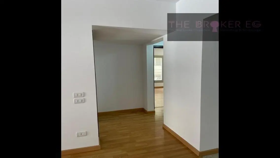 Luxury Apartment for Sale - 800 Square Meters