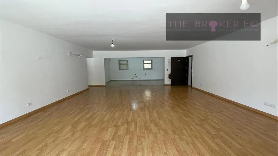 Luxury Apartment for Sale - 800 Square Meters