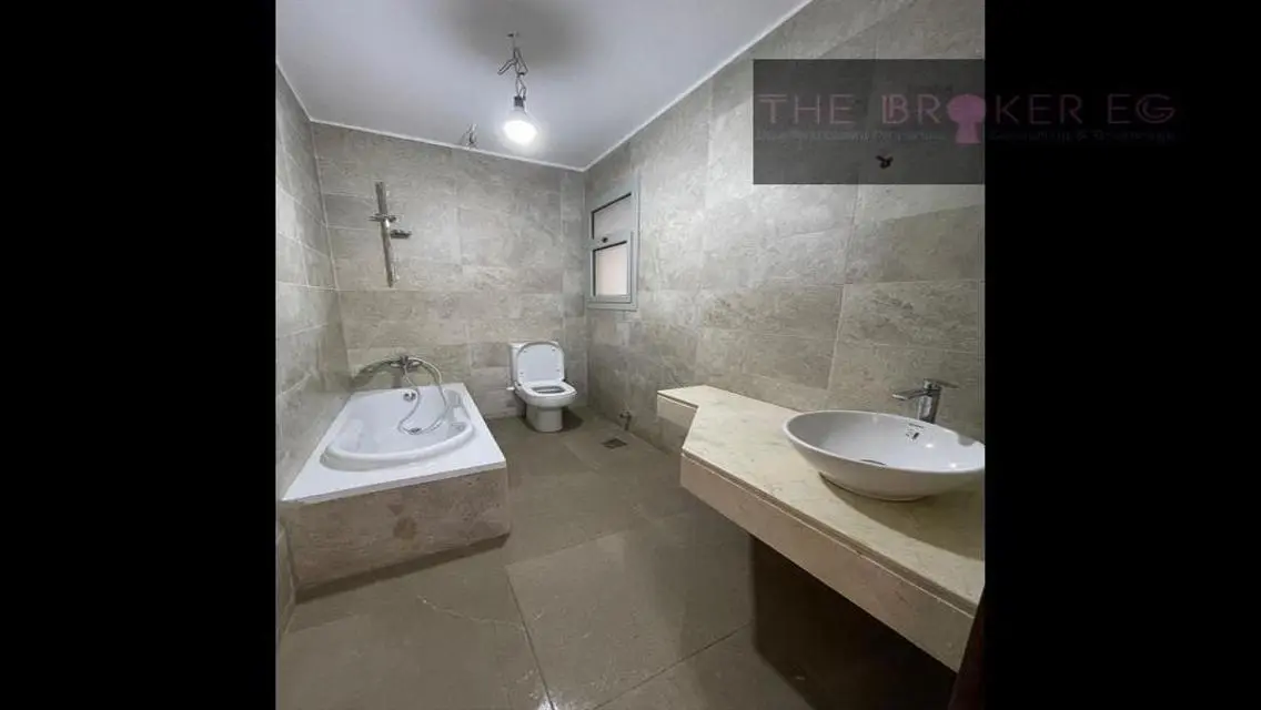Luxury Apartment for Sale - 800 Square Meters