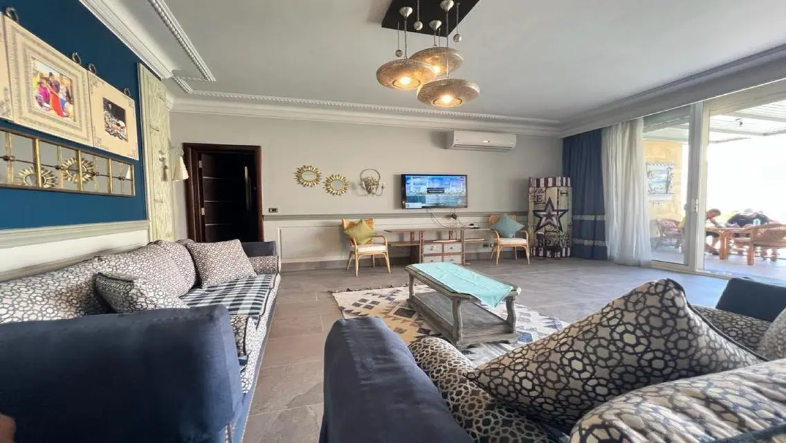 Brand New 3-Bedroom Apartment in the Heart of the City