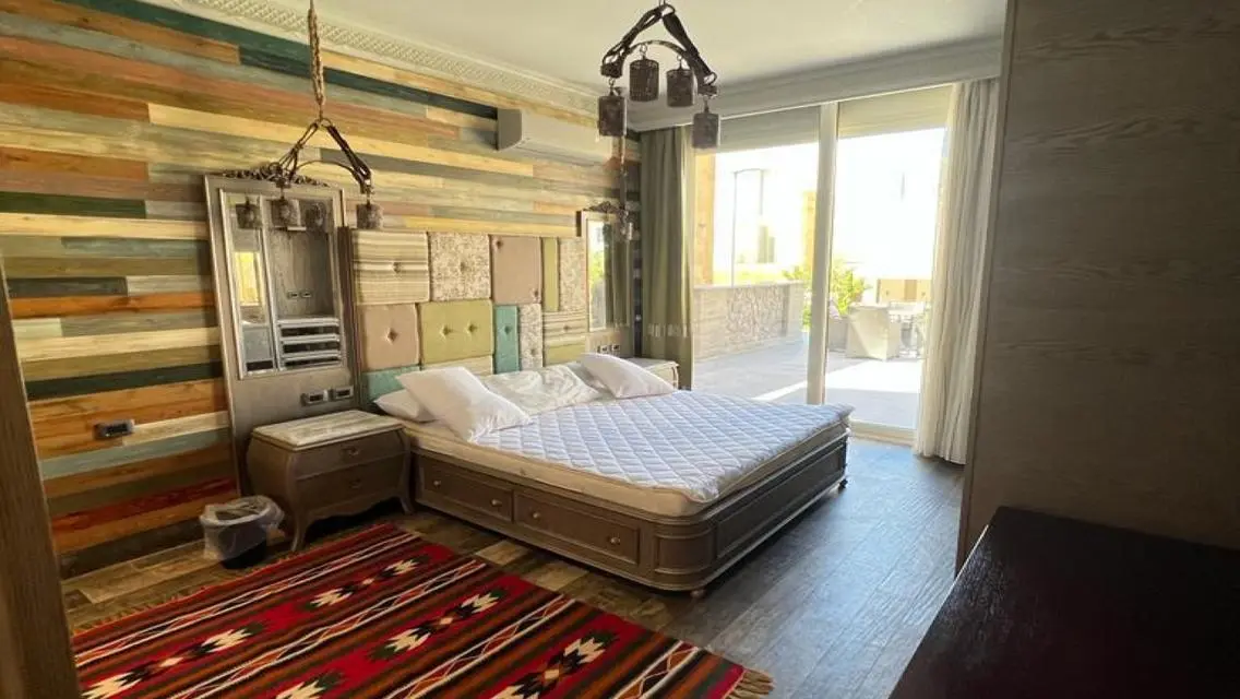 Brand New 3-Bedroom Apartment in the Heart of the City