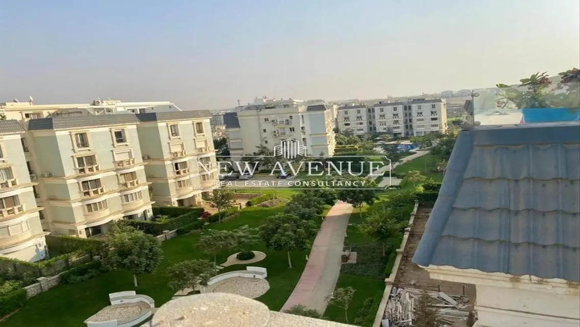 Luxury Apartment for Sale Near a Landmark