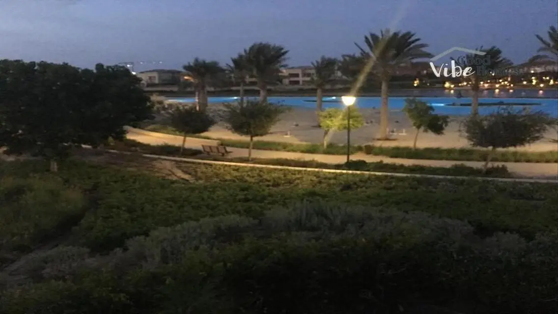 Luxury Villa with Green Spaces and Amenities