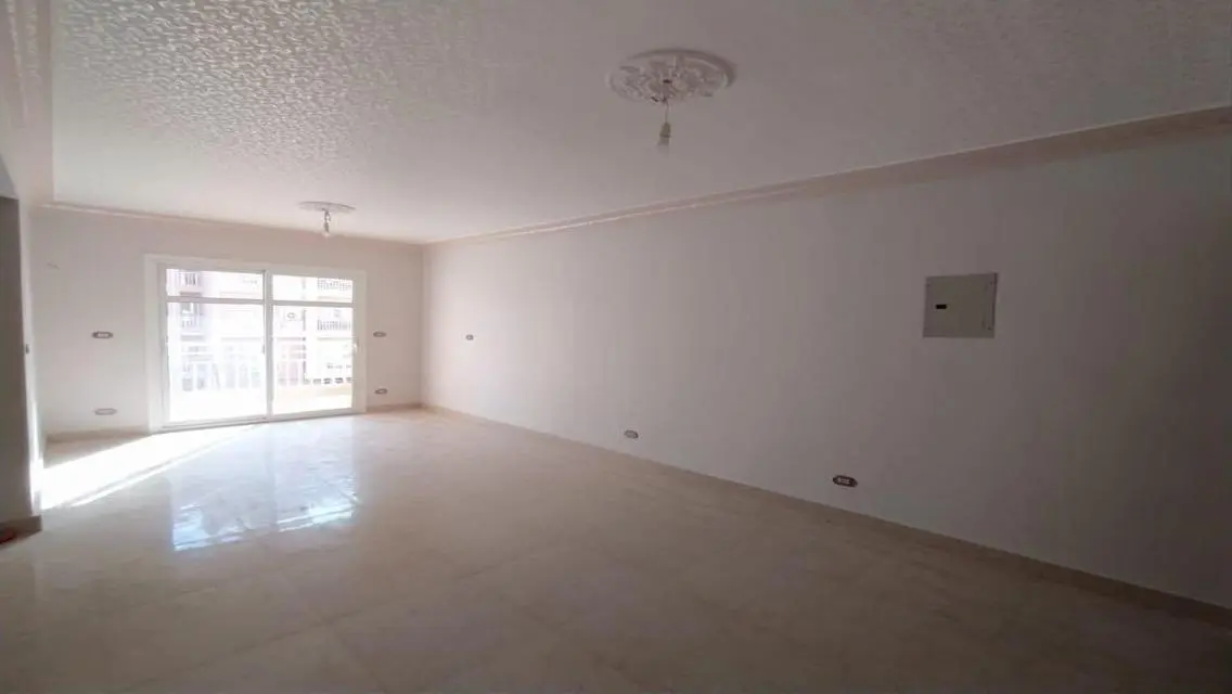 Stunning Apartment for Sale in B96