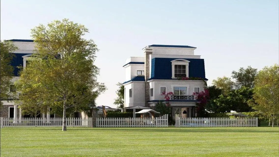 Mountain-view Stand-Alone Home with 760 sqm