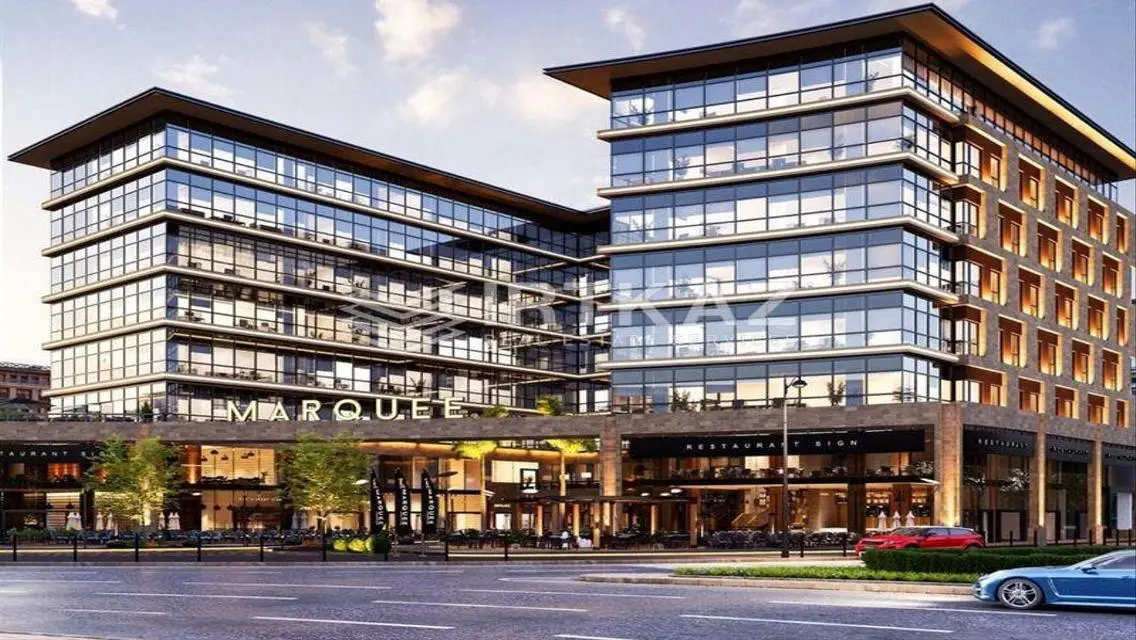 Luxury Apartment with Ample Space in the Heart of the City