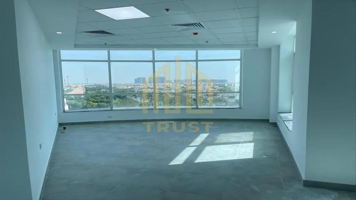 Exceptional Investment Opportunity in Spacious Property