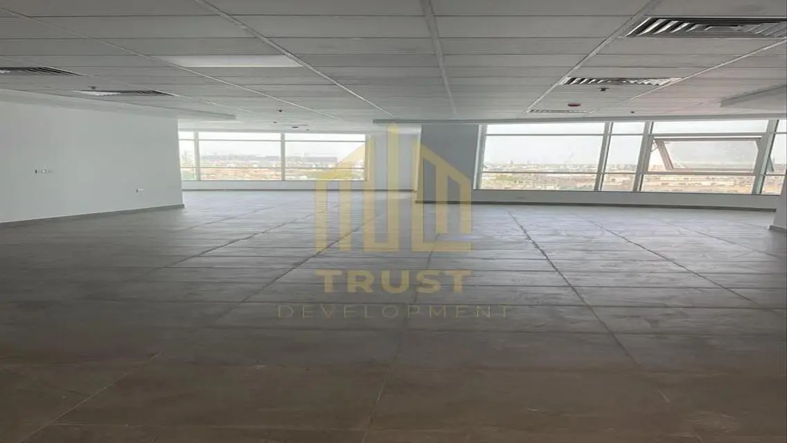 Exceptional Investment Opportunity in Spacious Property