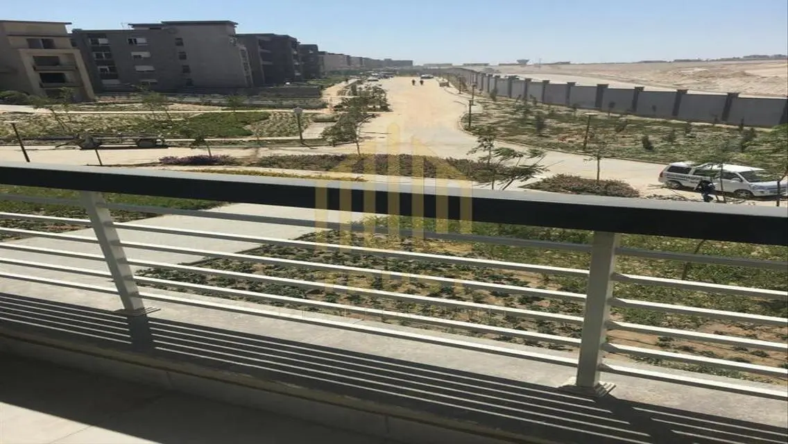 عقار للبيع في نيو جيزة - 90 متر