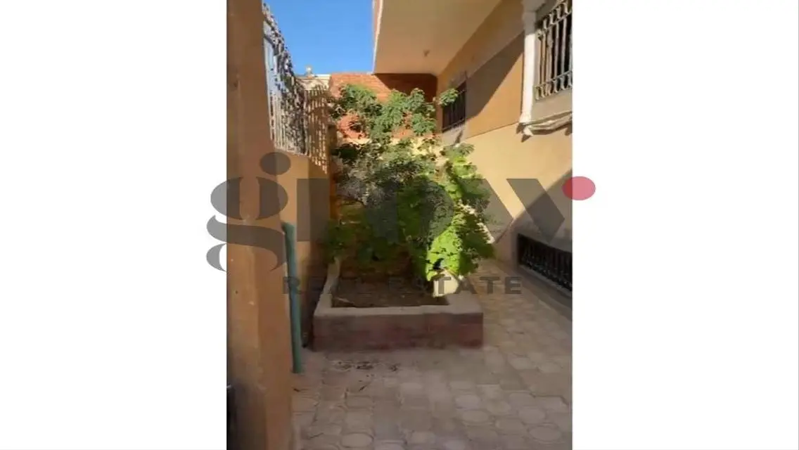 فيلا فاخرة للبيع في القاهرة