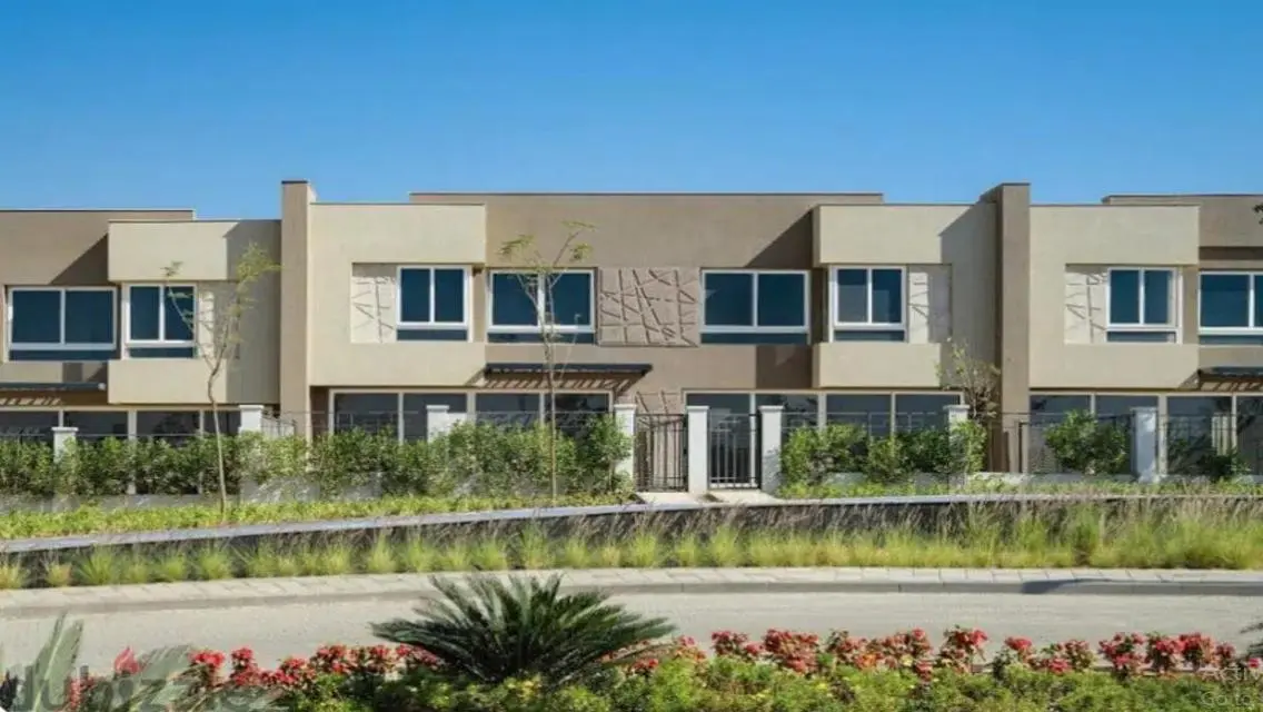 Luxurious Apartment for Rent with Ample Space