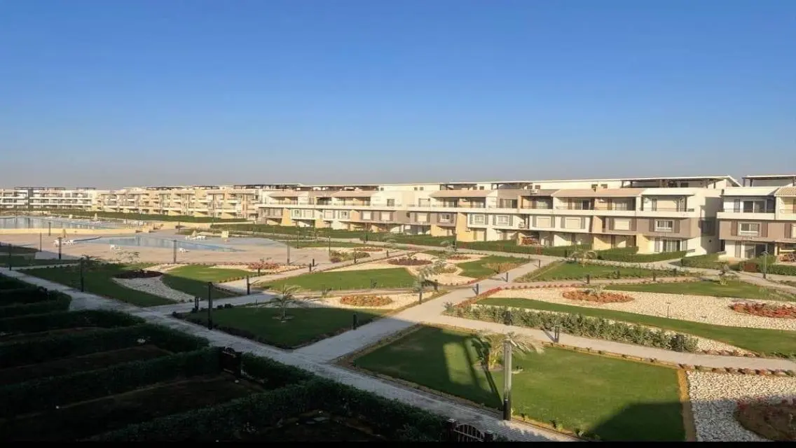 شقة فاخرة مع إطلالة على البحيرات
