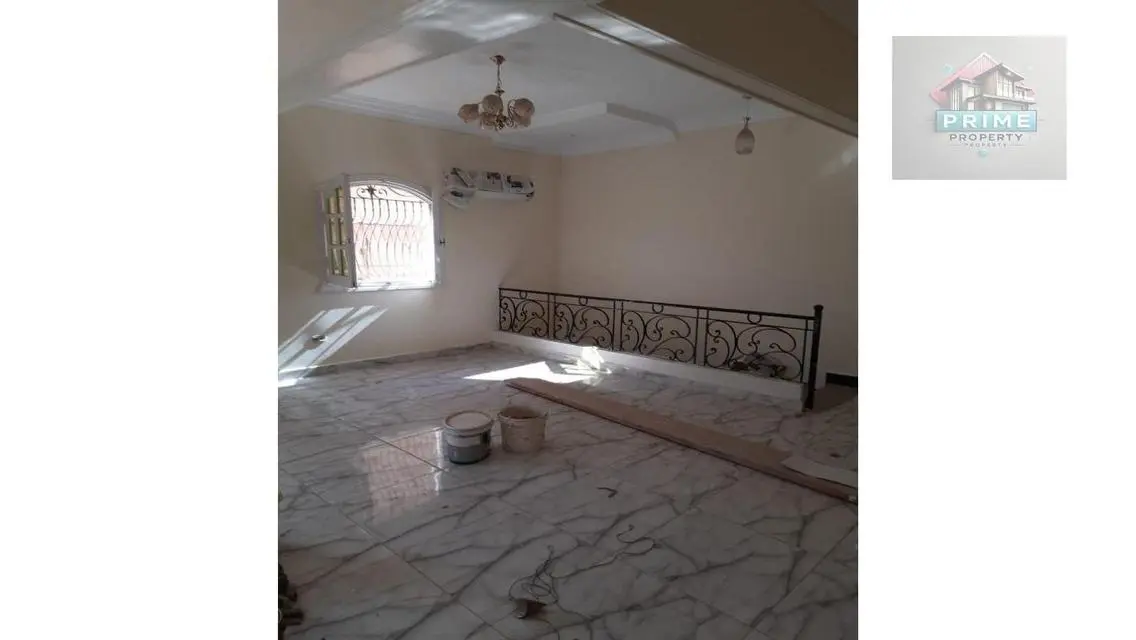 شقة رائعة 3 غرف نوم للإيجار