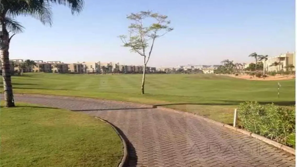 Luxury Villa for Sale with Private Garden and Pool