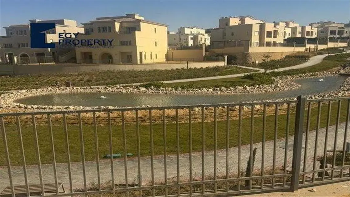 Luxury Villa for Sale with Private Pool in Prime Location