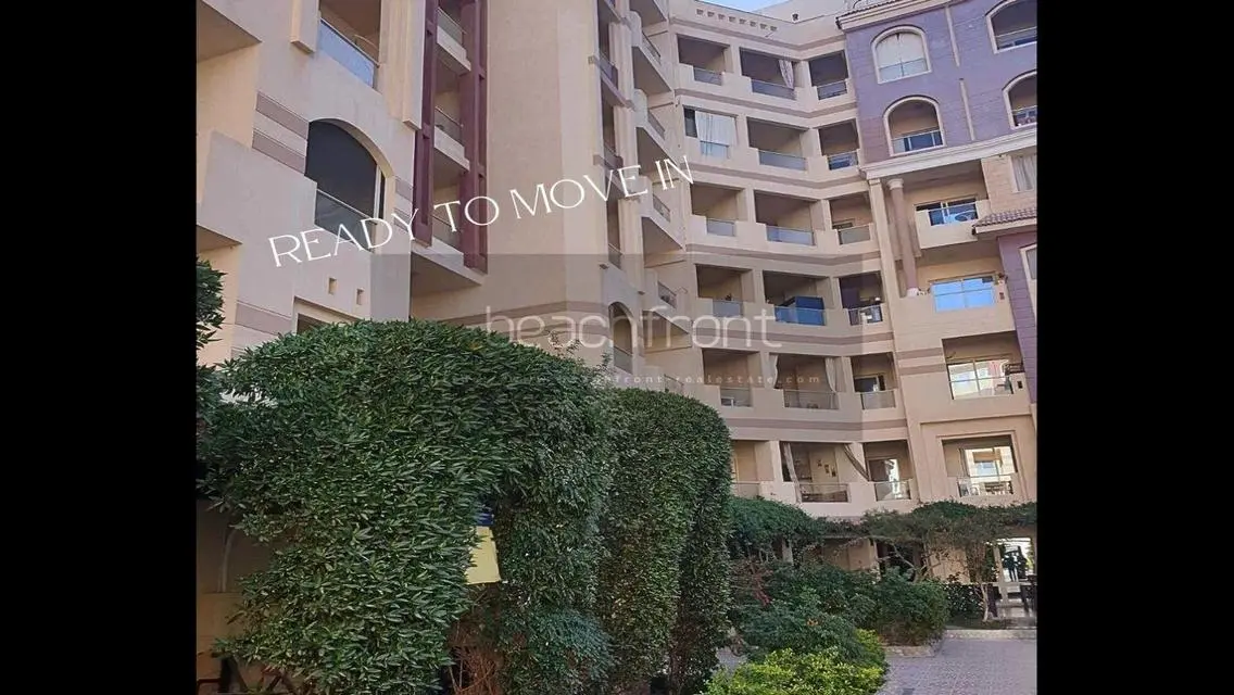 Stunning Villa for Sale with Lake View