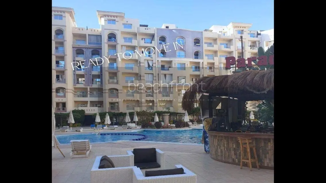 Stunning Villa for Sale with Lake View
