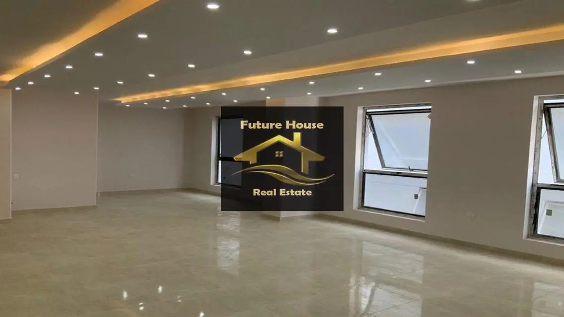 Open Space for Rent - 60,000 EGP