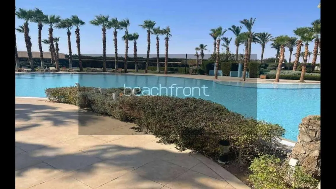 Luxury Apartment with Extensive Amenities
