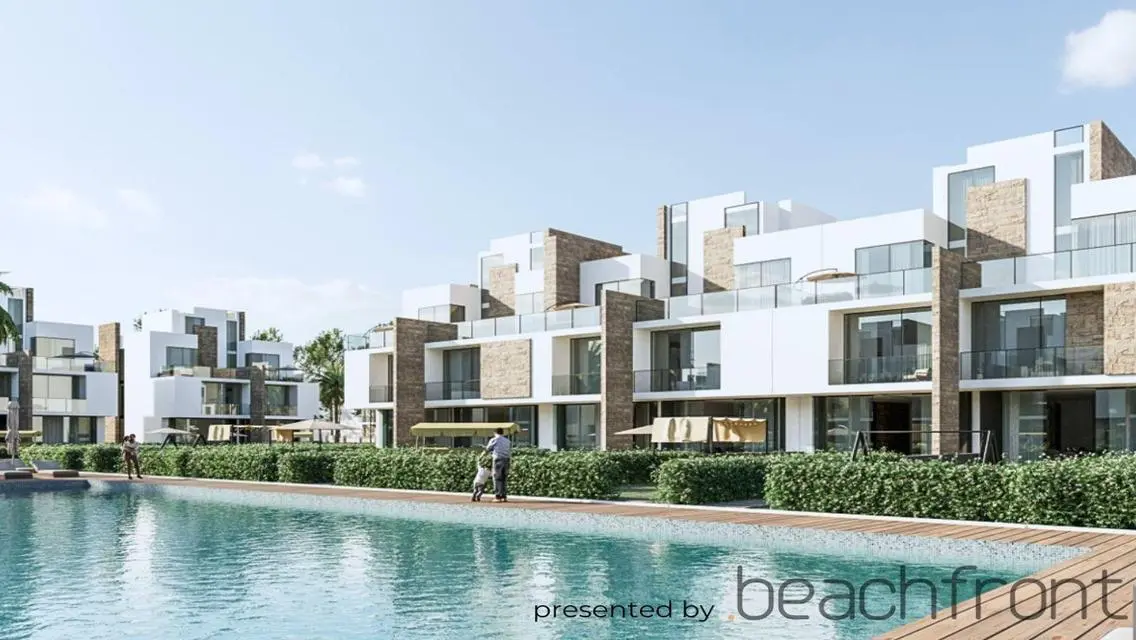 Luxury Apartment with Spacious Lake View