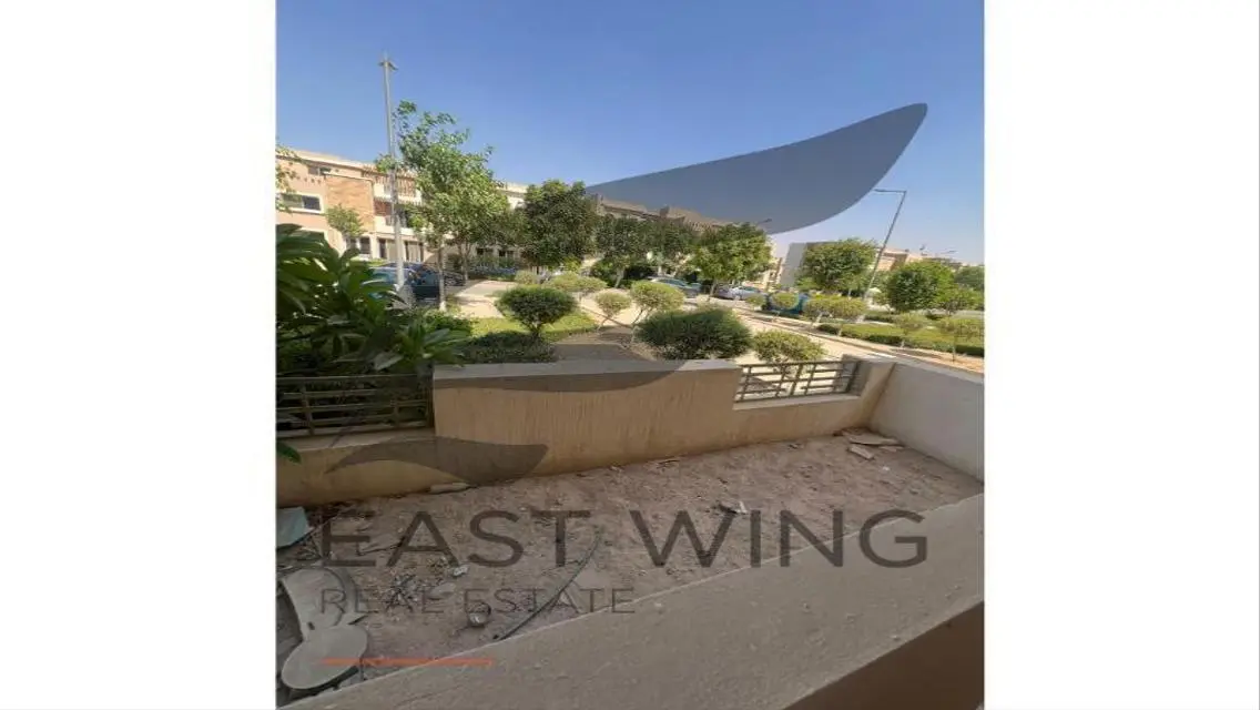 شقة فاخرة بمساحة مريحة للبيع