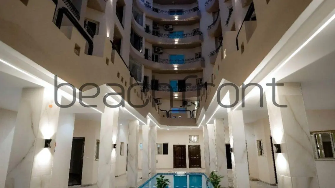 شقة فاخرة بإطلالة رائعة على البحيرات في Sea Light Arabia