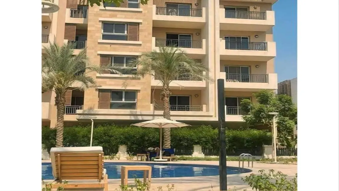 Luxury Apartment in 50-12 with Stunning Views