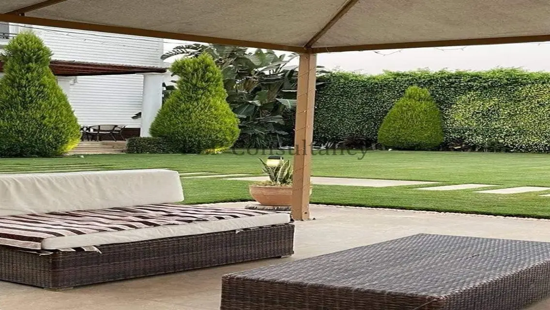 Luxury 250 sqm Apartment in the Heart of the City