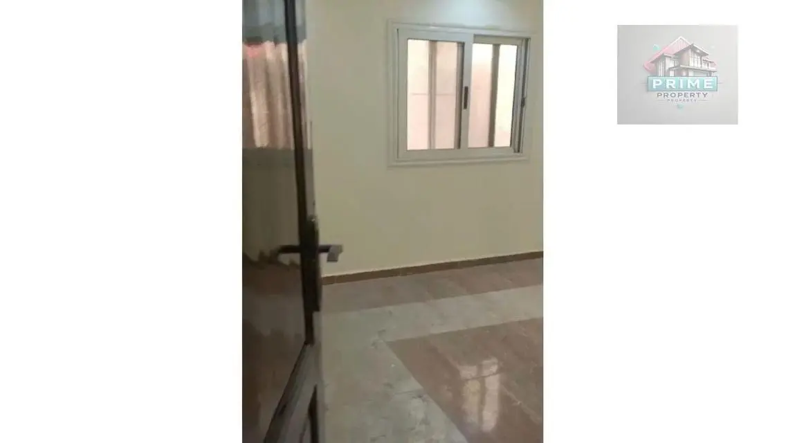 شقة فاخرة للبيع بمساحة متر