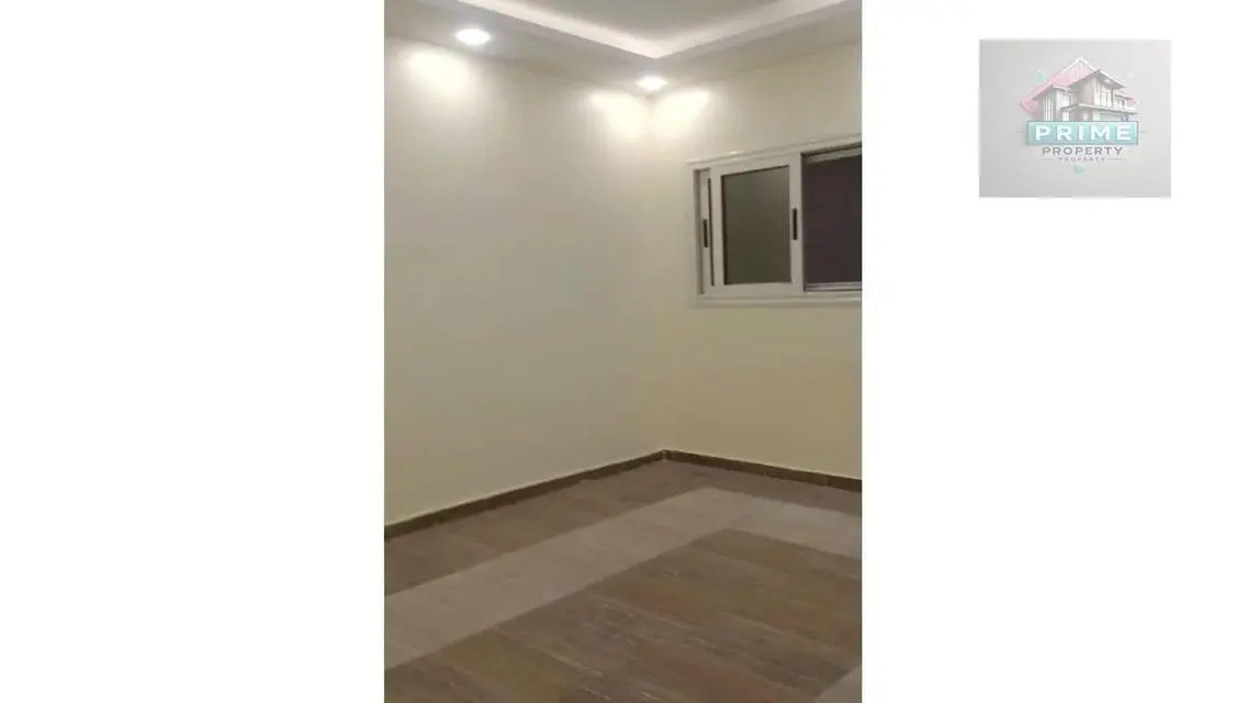 شقة فاخرة للبيع بمساحة متر