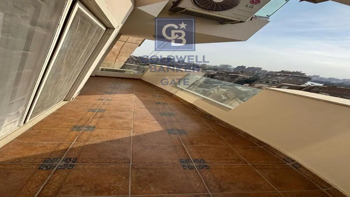 Luxurious Apartment with Stunning Views for Sale
