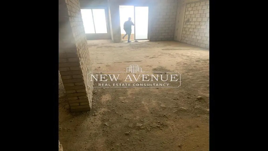 Luxury Apartment in a Prime Location - 1702