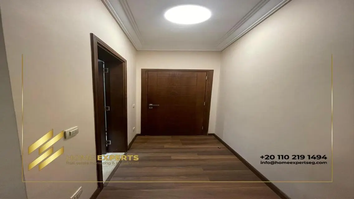 فيلا فاخرة للايجار في موقع متميز