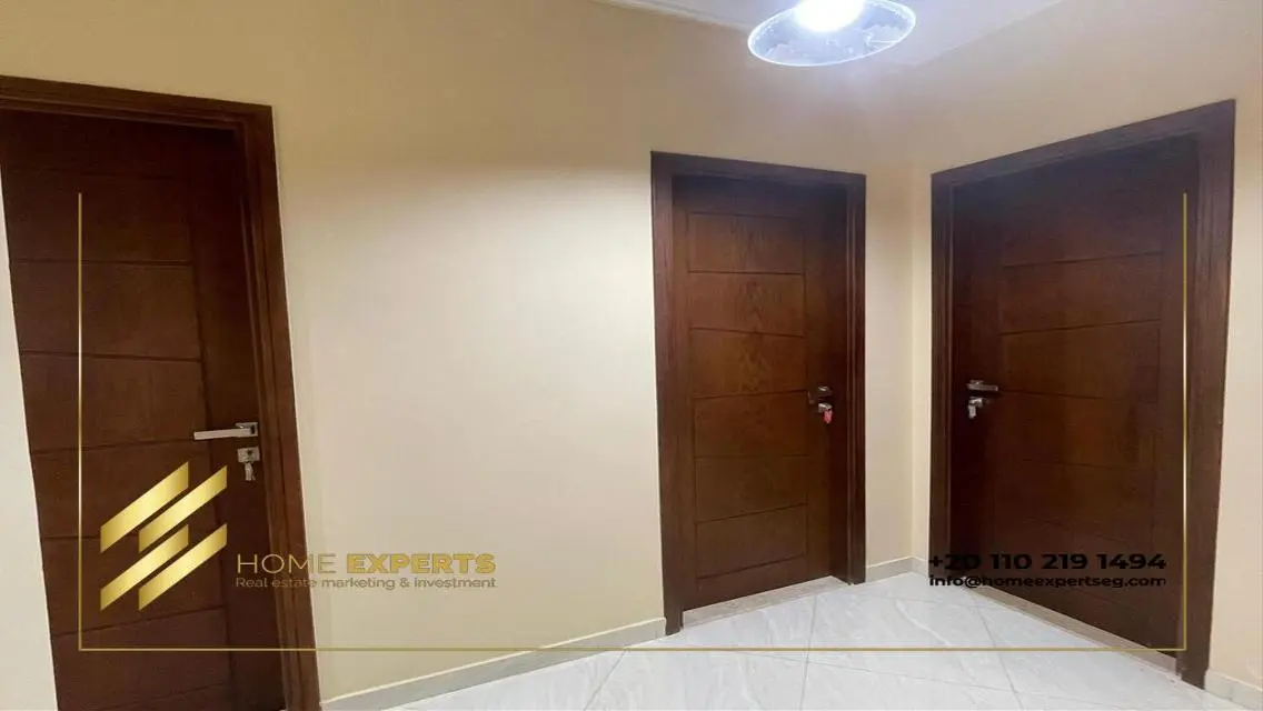 فيلا فاخرة للايجار في موقع متميز