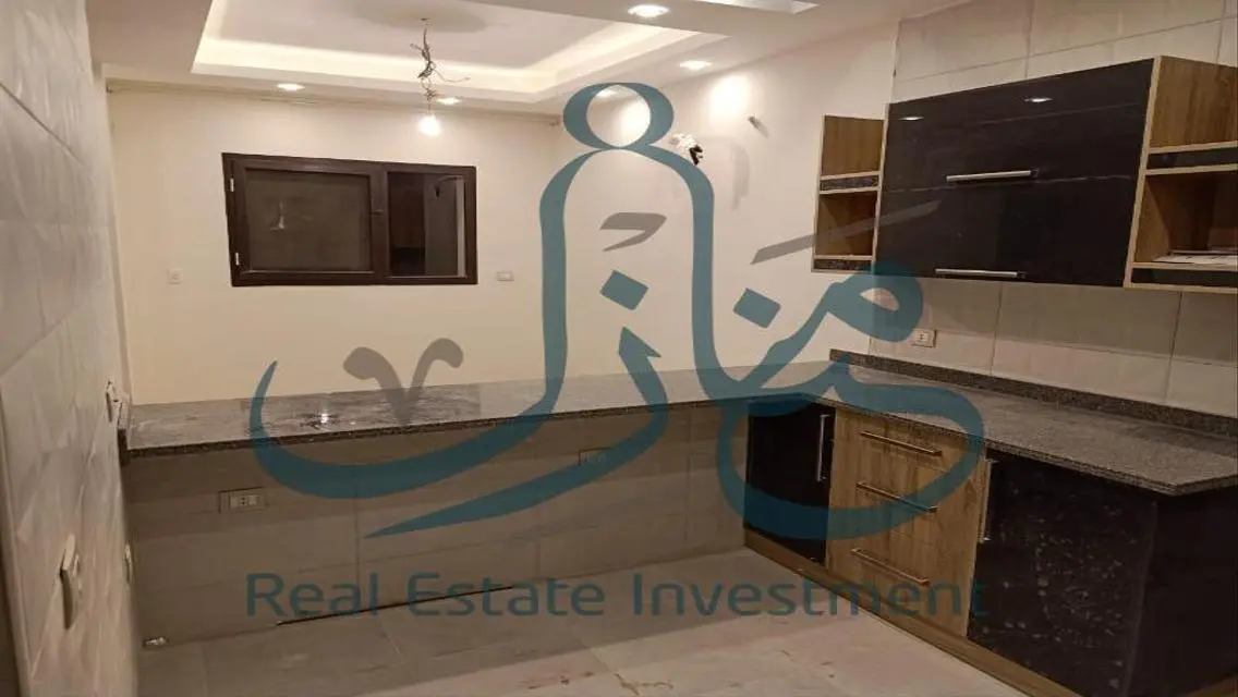 شقة فاخرة مع مرافق راقية وإطلالات على البحيرات