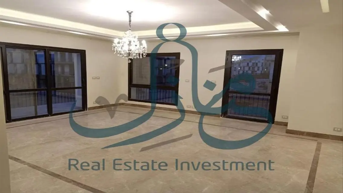 شقة فاخرة مع مرافق راقية وإطلالات على البحيرات