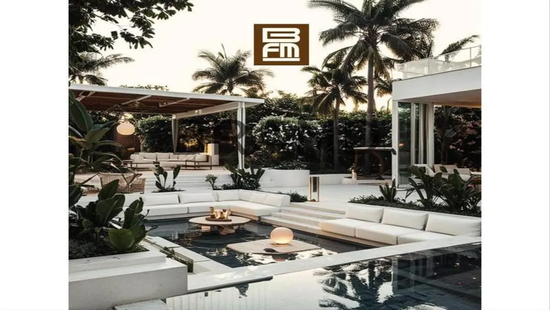 Luxury Villa with Private Pool and Garden - 6 Bedrooms
