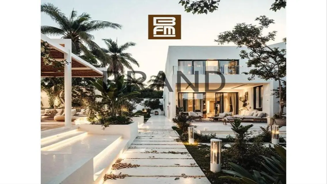 Luxury Villa with Private Pool and Garden - 6 Bedrooms