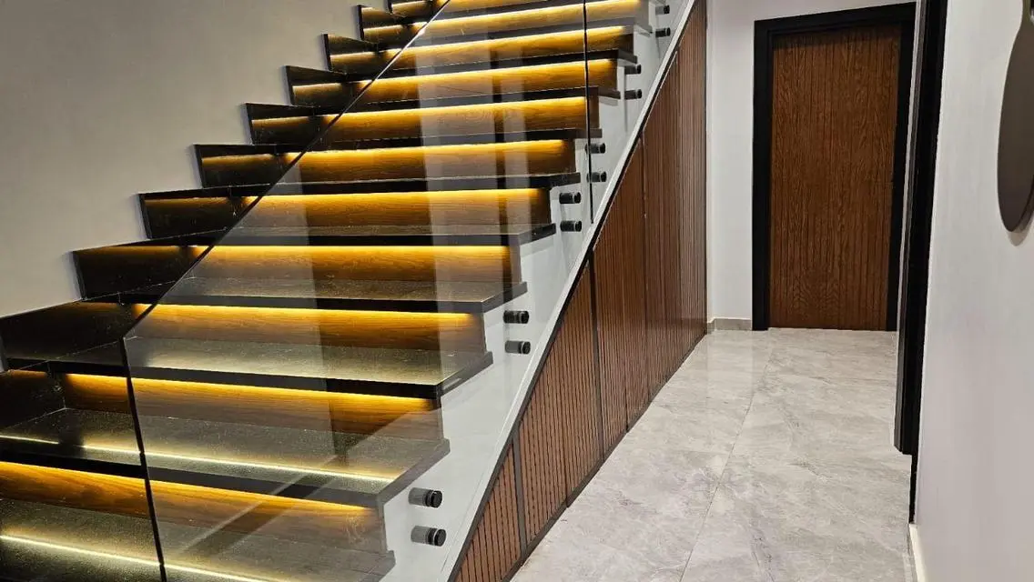 Luxury Villa Overlooking Lakes at a Great Price
