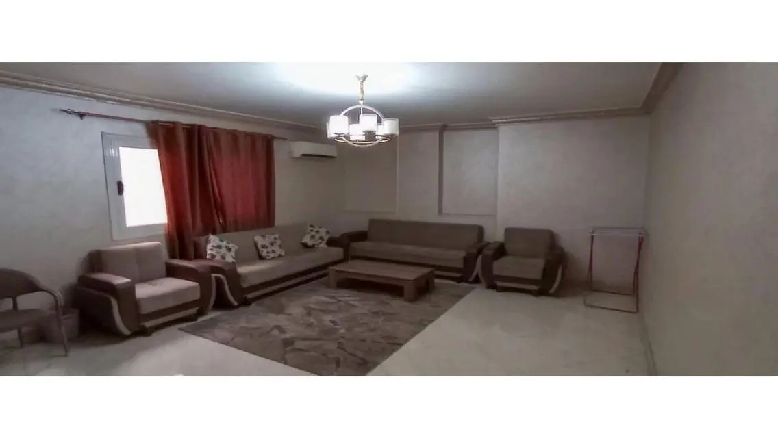 شقة مفروشة بالكامل للإيجار في زهراء المعادي