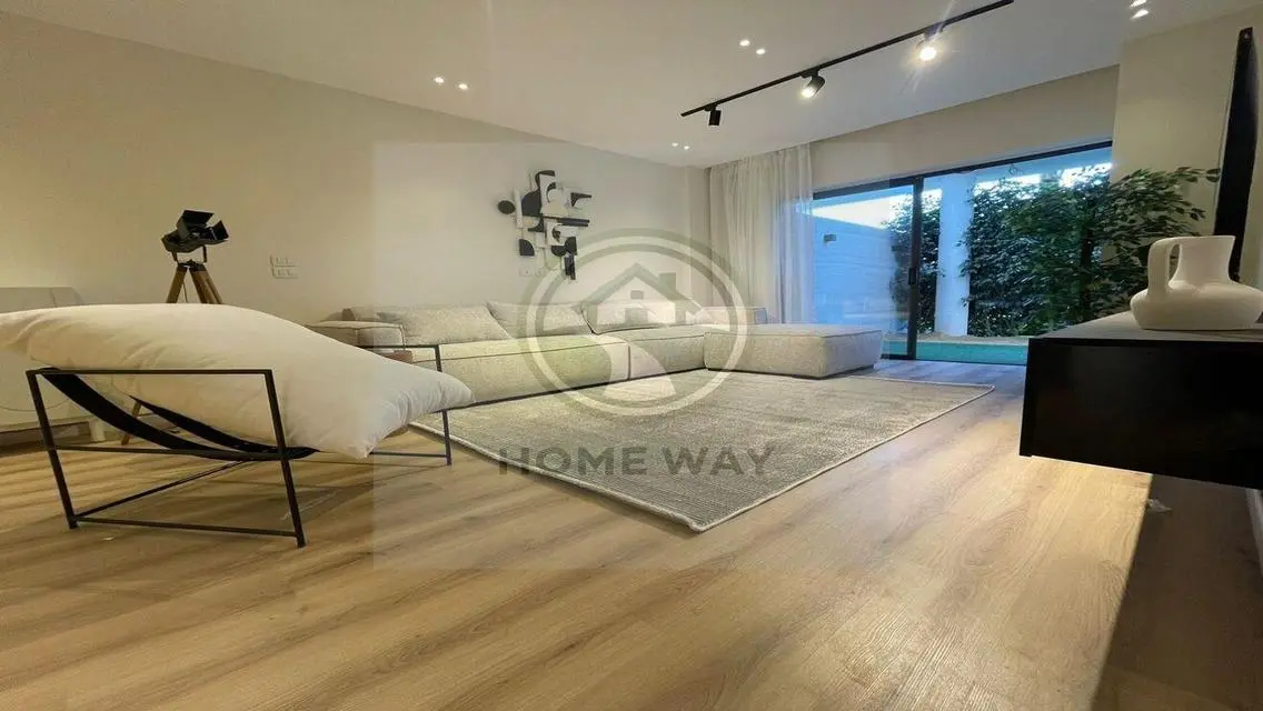Luxurious Apartment for Sale with Stunning View