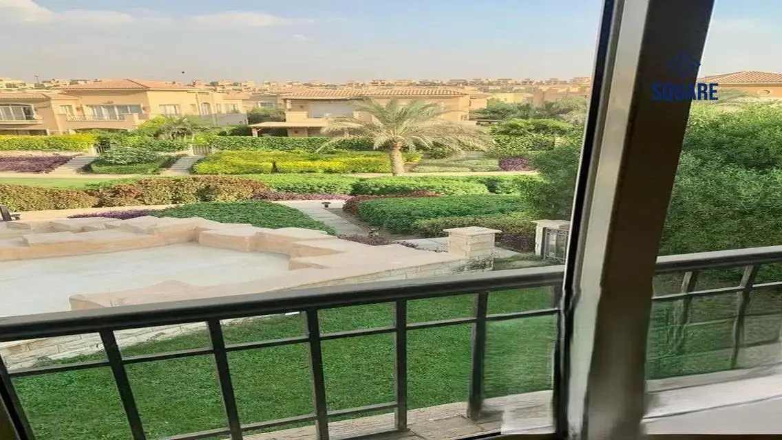 فيلا فاخرة في تلال الشرق – 5 غرف نوم
