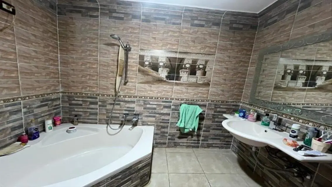 Luxury Apartment for Sale in Alexandria