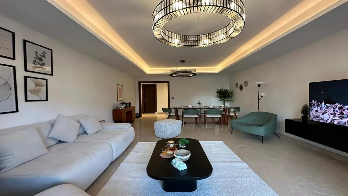 Luxury Apartment in The Collaborative West